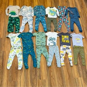 Carter’s 3T Boy Pajamas Lot of 12